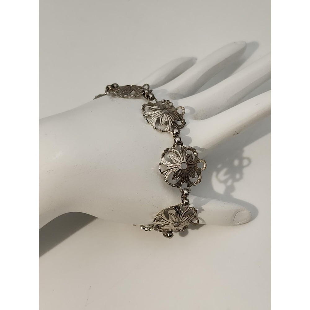 Vintage‎ Silver Tone Round Flowers Link 7" Bracelet - Picture 2 of 7
